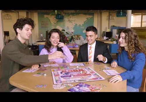 Prosperia - Individualism vs Cooperation